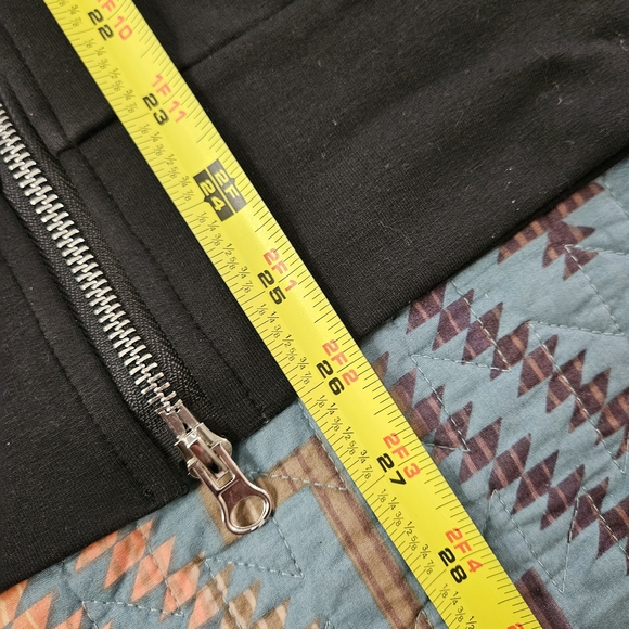 Floral Lined Black Hoodie for Women - Picture 6 of 6